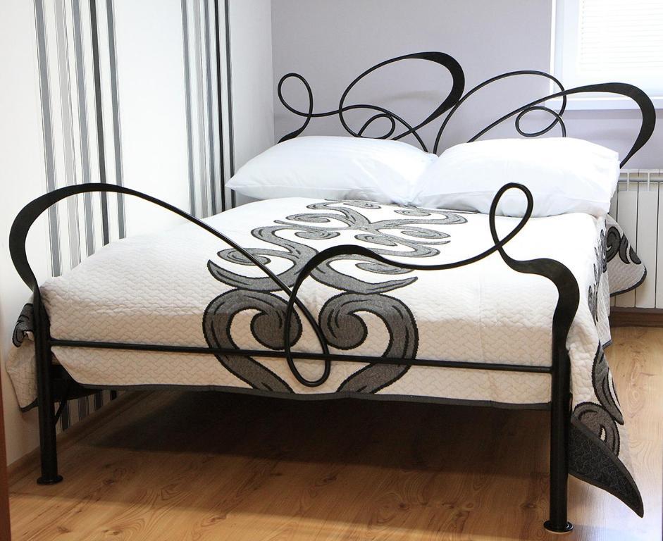 Leo Hostel Poznań Buitenkant foto