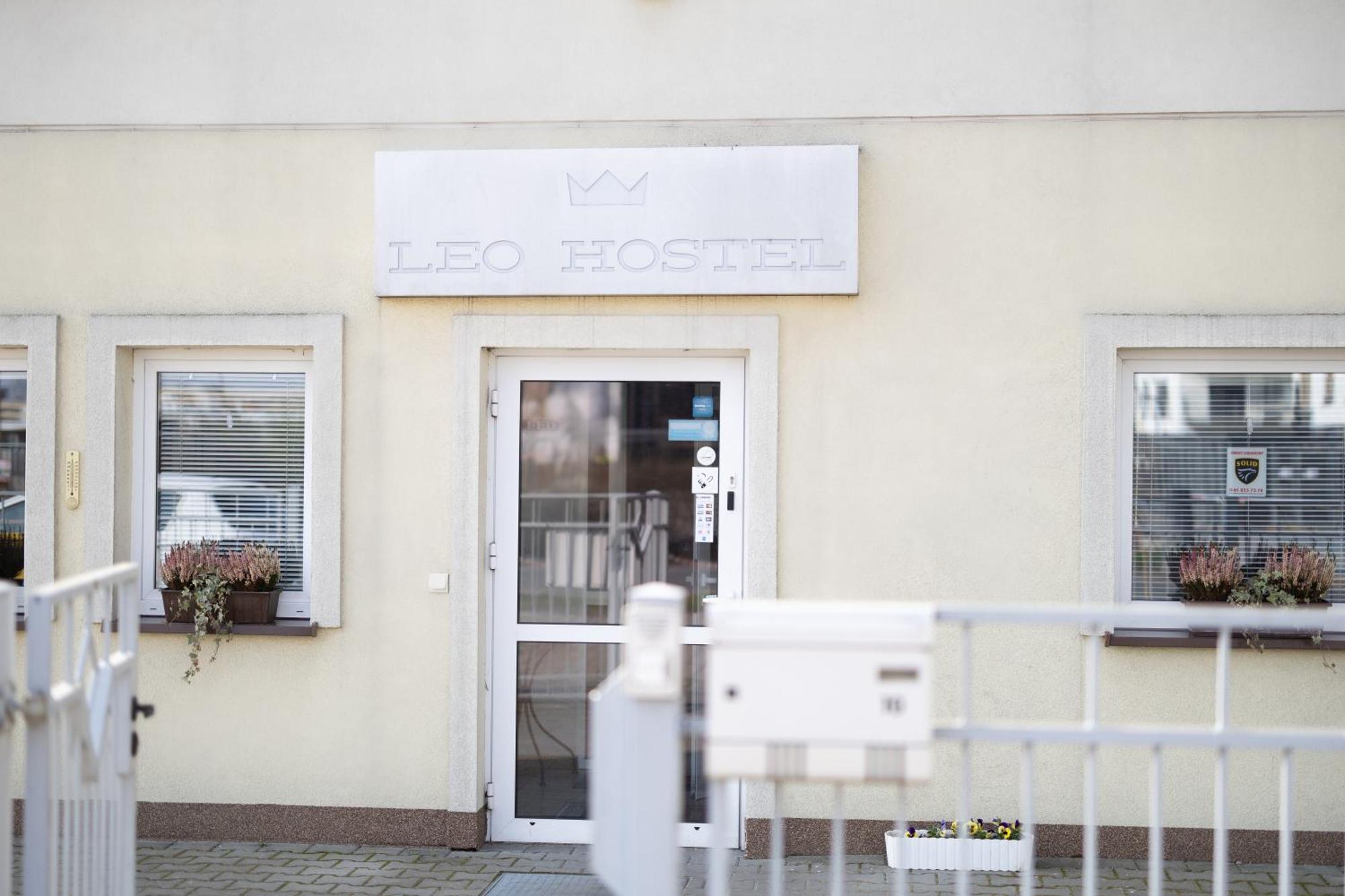 Leo Hostel Poznań Buitenkant foto