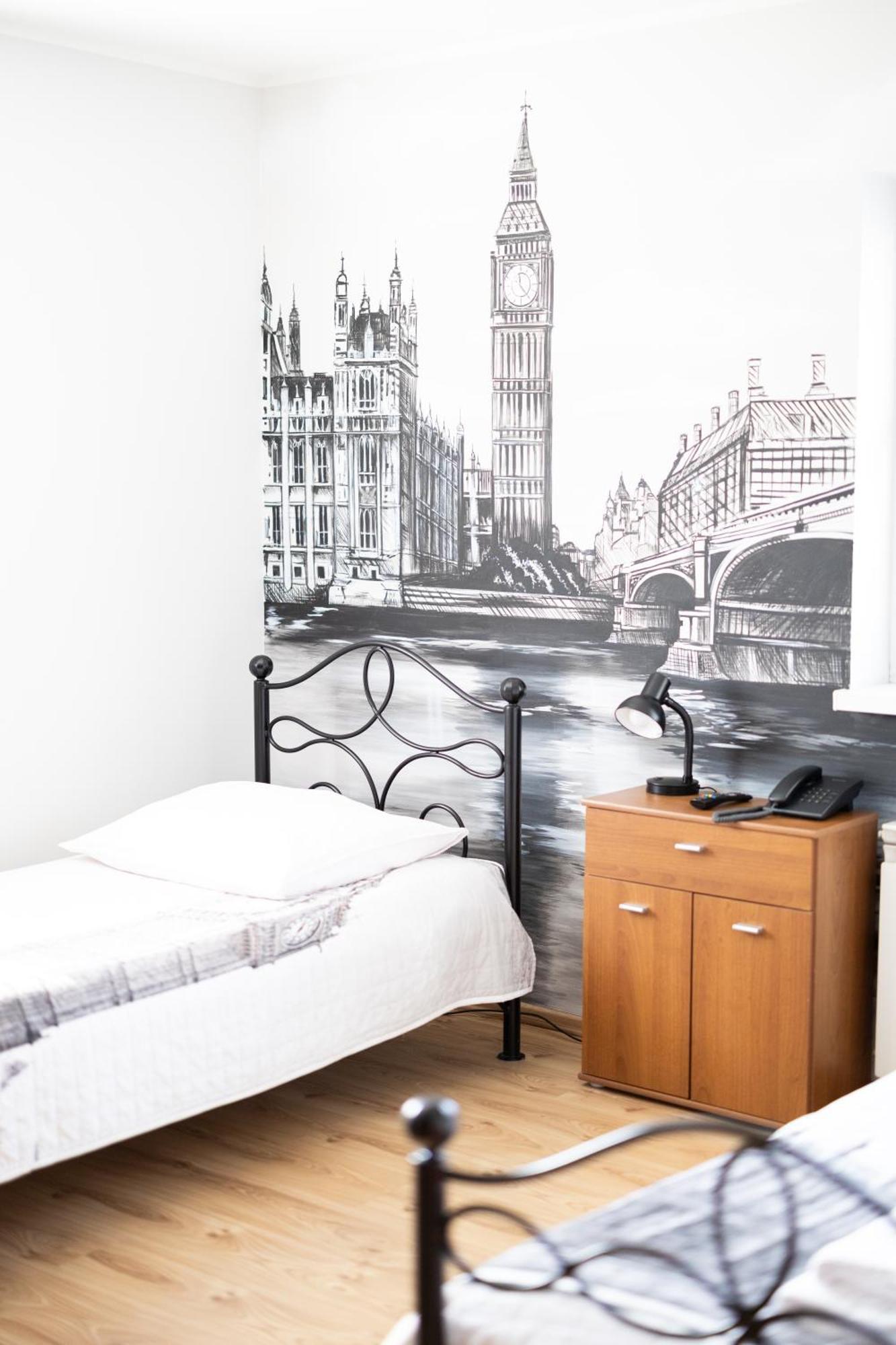 Leo Hostel Poznań Buitenkant foto
